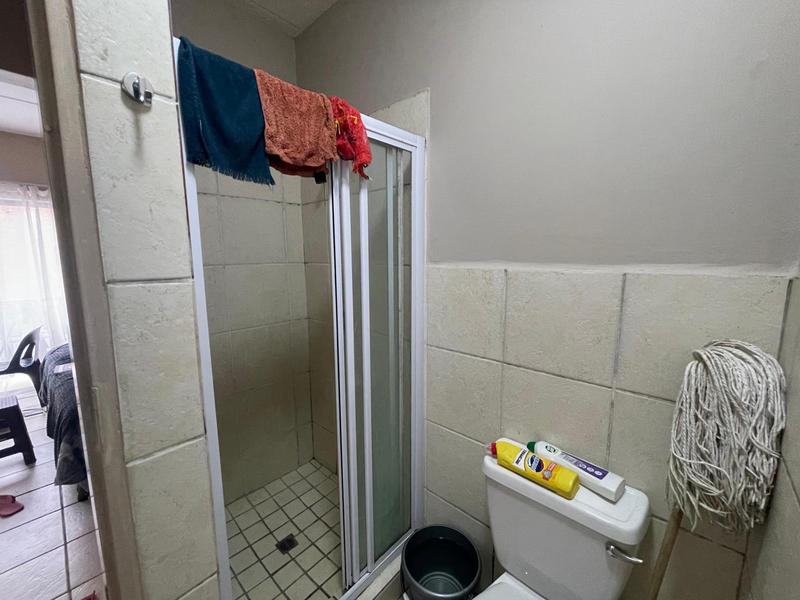 To Let 2 Bedroom Property for Rent in Vyfhoek A H North West